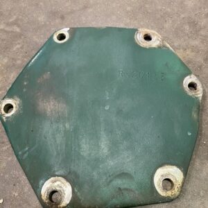 R520135 John Deere Cover