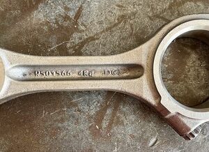 John Deere Diesel Engine Connecting Rod R501566 6cylinder 12.5L