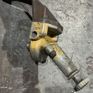 Caterpillar Bracket With Fluid Filter Head 7C3595 4N3289 7N811 7C-3595