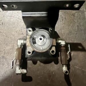 Cummins Engine Fleetguard Bracket And Fuel Filter Housing 256535