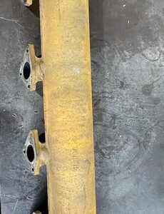 Caterpillar D379 Intake Manifold 4L-8198 4L8198