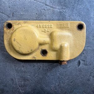 Caterpillar 3508 Oil Filter Bypass Valve Cover 4W-5592 4W5592