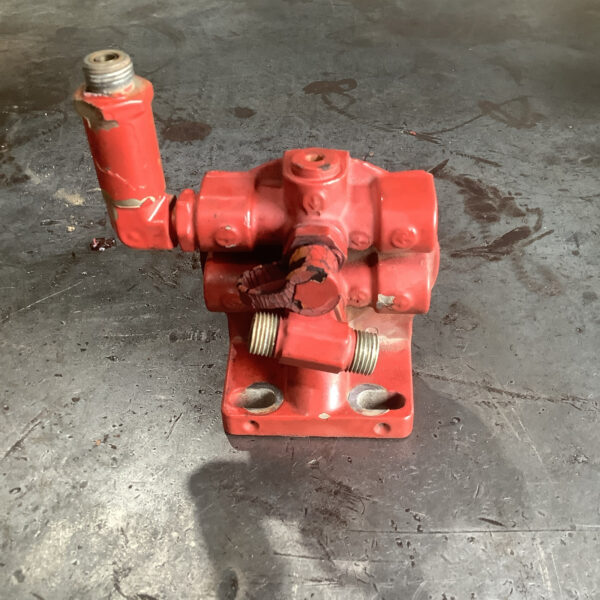 John Deere 6081 Oil Filter Housing - Image 3