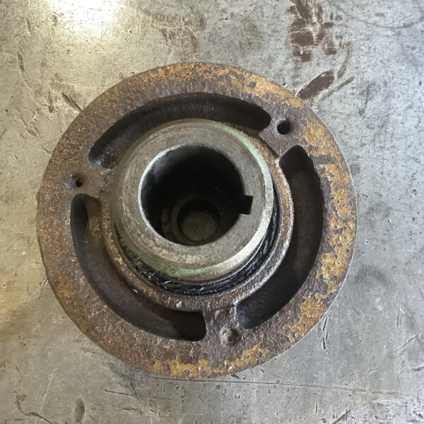 Detroit Diesel 4-71 471 Camshaft Pulley, Three Belt