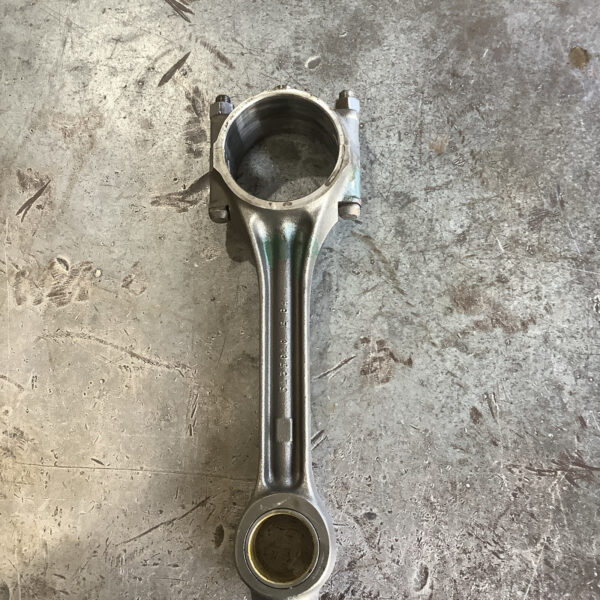 Detroit Diesel 4-71. 471 Connecting Rod 5135010