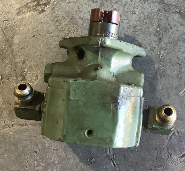 Detroit Deisel 4-71 Fuel Pump - Selling As Core