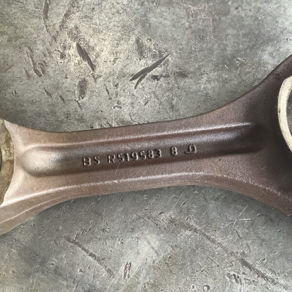 John Deere Connecting Rod R519583 - Image 3