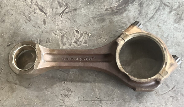 John Deere Connecting Rod R519583 - Image 4