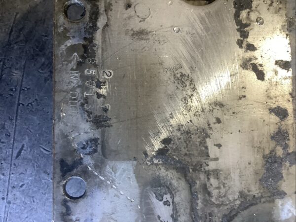 Detroit Diesel 4-71 Oil Cooler 8501329 8 Plates, Selling As Core - Image 2