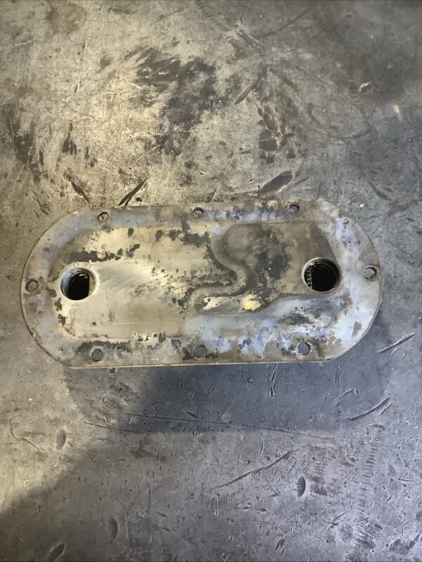 Detroit Diesel 4-71 Oil Cooler 8501329 8 Plates, Selling As Core - Image 3