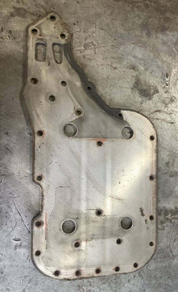 Detroit 8v71 Oil Cooler Cover Plate