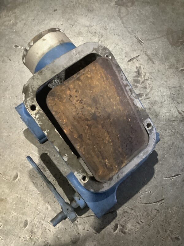 Detroit Diesel 8V92 Engine Air Intake 8926708 - Image 4