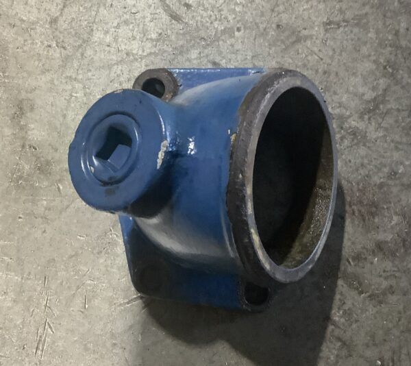 Detroit Diesel 8V92 Oil Cooler Water Outlet Elbow 5129834