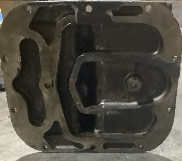 Detroit Diesel 16v92 Oil Cooler Cover 892168 - Image 5