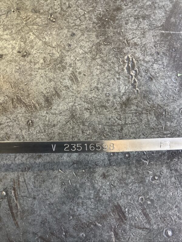 Detroit Diesel 16v92 Oil Dipstick 23516598 - Image 2