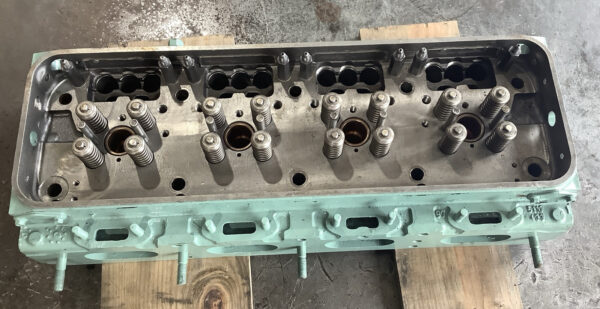 Detroit Diesel 471/8v71 Cylinder Head 5117433 -Rebuilt - Image 2