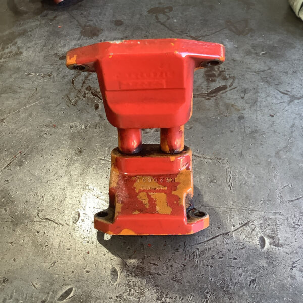 John Deere Adapter Fittings R520090 R124028A - Image 8