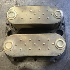 Detroit Diesel 16v92 Dual Oil Cooler, 32 Plates 8547552 - Selling As Core