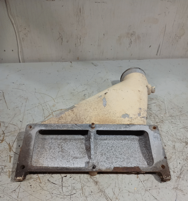 Detroit diesel 671 air intake housing 5144340 - Image 4