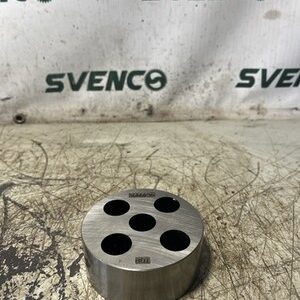 Cummins 04-06 ISX Diesel Engine Idler Shaft OEM Hub 3680239