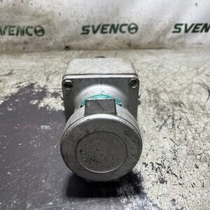 Appleton Heavy-duty 60 AMP,4pole,3-wire Pin and Sleeve Receptacle ADR6034