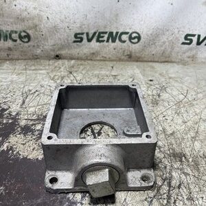 Crouse-Hinds Back Box 60A and 100A Arktite Pin and Sleeve Receptacles AJ46