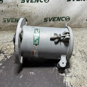 Appleton Heavy-duty Industrial-grade Powertite Pin&Sleeve Receptacle ADR20034