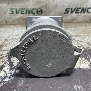 Russellstoll Industrial-grade 60AMP Pin and Sleeve Receptacle DF6516FRAB